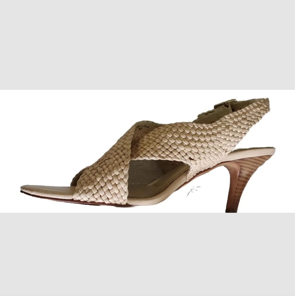 Diane Von Furstenberg Beige Woven Slingback Heels